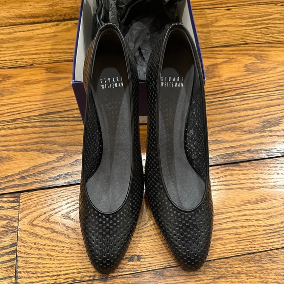 NIB👠STUART WEITZMAN BLACK FLORAJAH WOMENS PUMPS SIZE 9AA - Picture 1 of 11